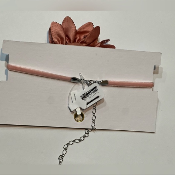 Free People Rose Pink Flower From Dusk Till Dawn Choker OSFA - Picture 6 of 6